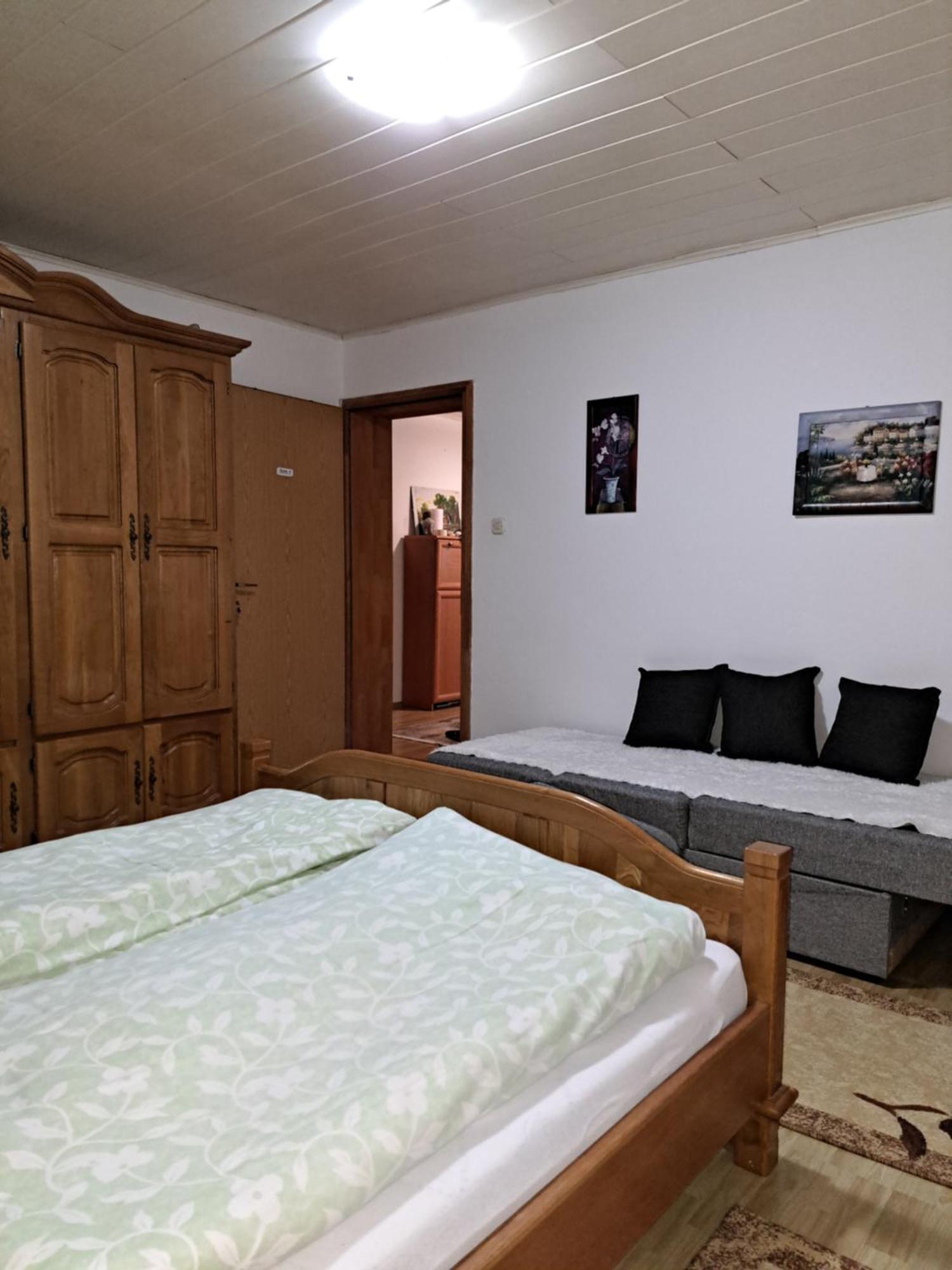 Villa Mala farma Nani à Visoko Extérieur photo